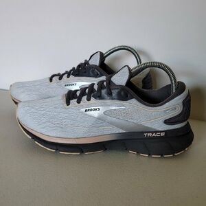 Brooks Trace 2 Womens Sz 8.5B Shoes Gray Peach Running Walking Gym 1203751B002